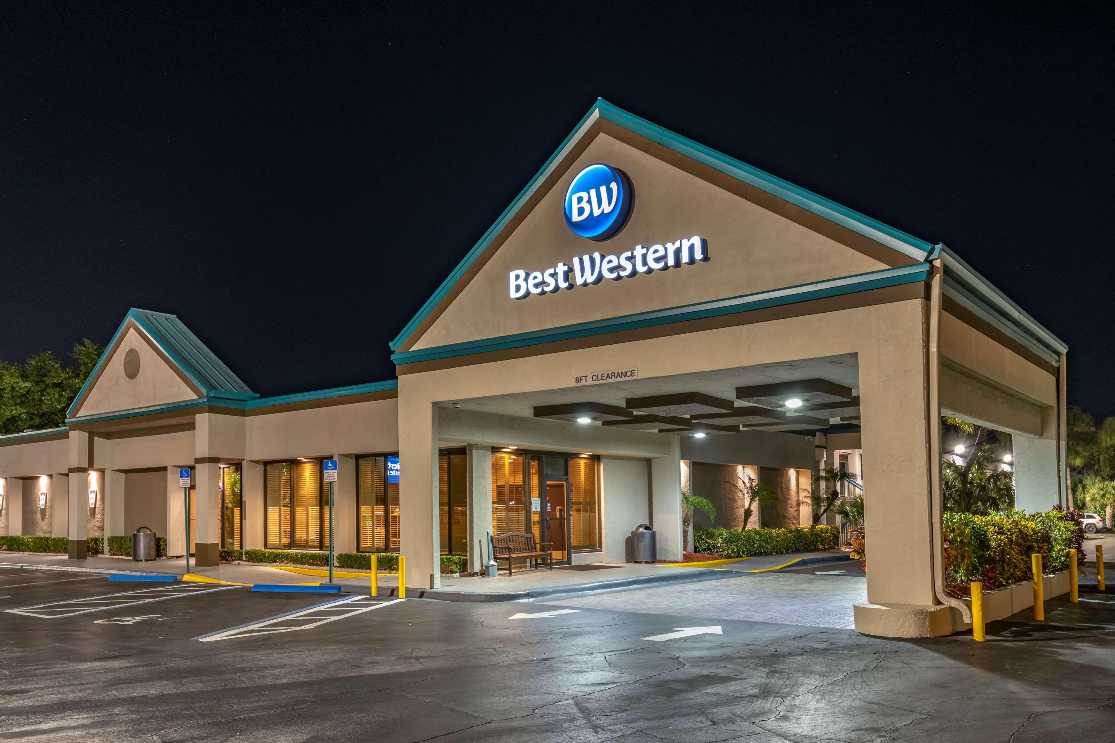 Best Western Downtown Стюарт Екстериор снимка