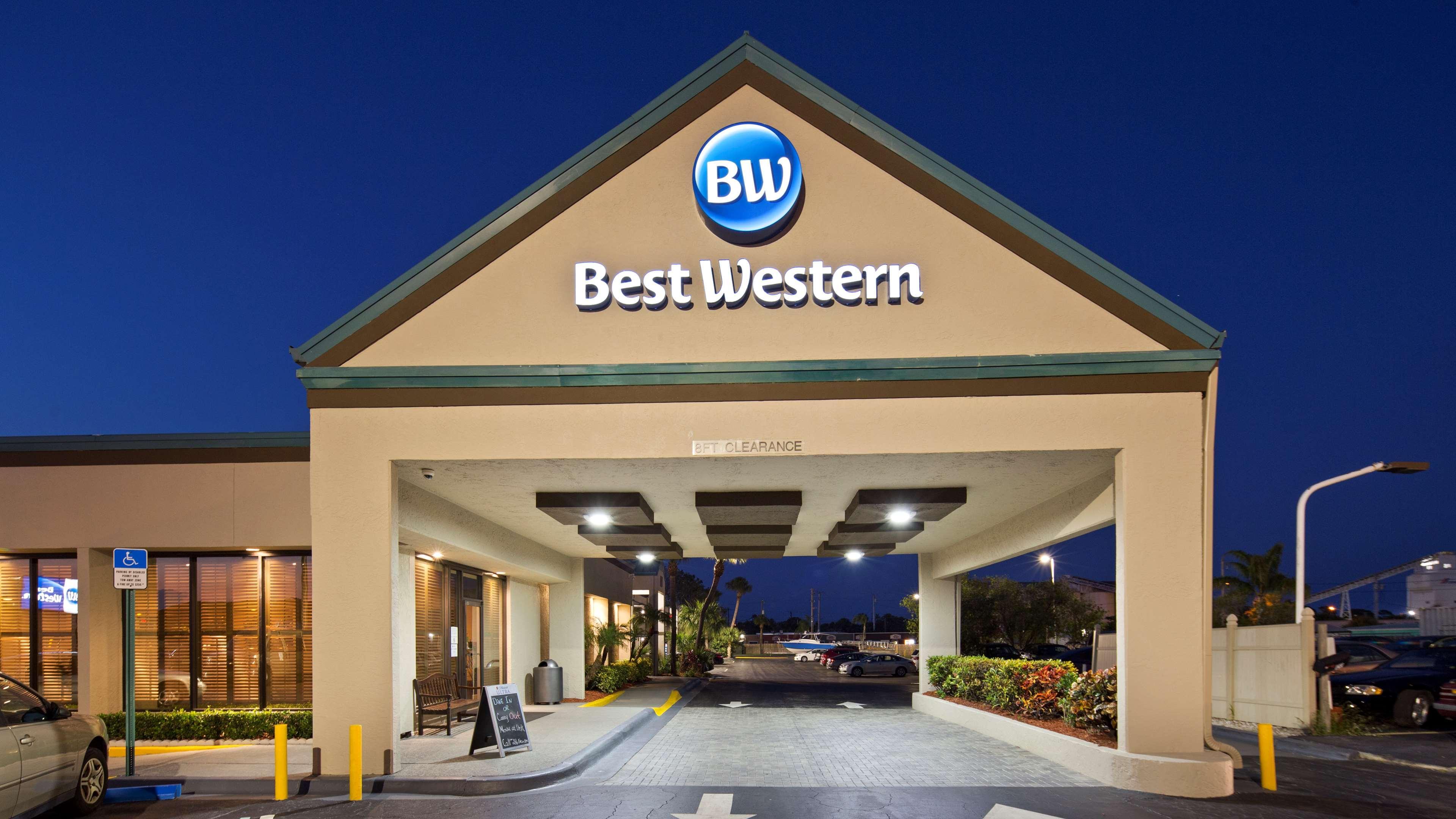 Best Western Downtown Стюарт Екстериор снимка